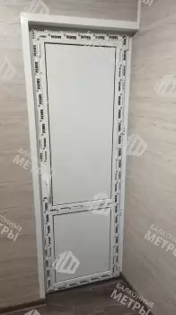 Отделка балкона с утепление в многоквартирном доме Отделка балкона с утепление в многоквартирном доме