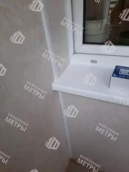 Остекление и отделка балкона Лодочка