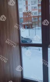 Панорамное остекление балкона и отделка ламинатом и панелями ПВХ