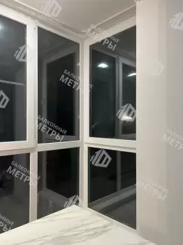 Дизайн-проект отделки лоджии под ключ с объединением кухни и панорамным остеклением Дизайн-проект отделки лоджии под ключ с объединением кухни и панорамным остеклением