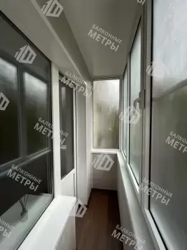 Отделка и остекление П-образного балкона без утепления, в кирпичном доме